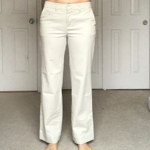 Women’s Stretch Khaki pant, straight leg